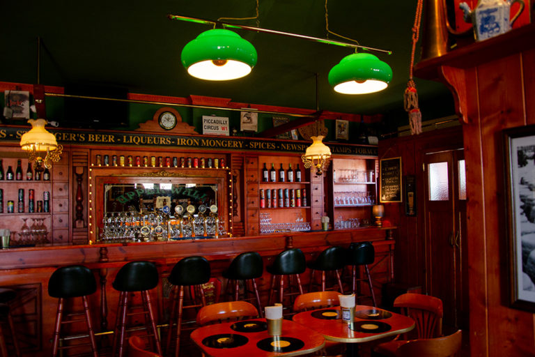 upperwallpub-slider-3-768x512